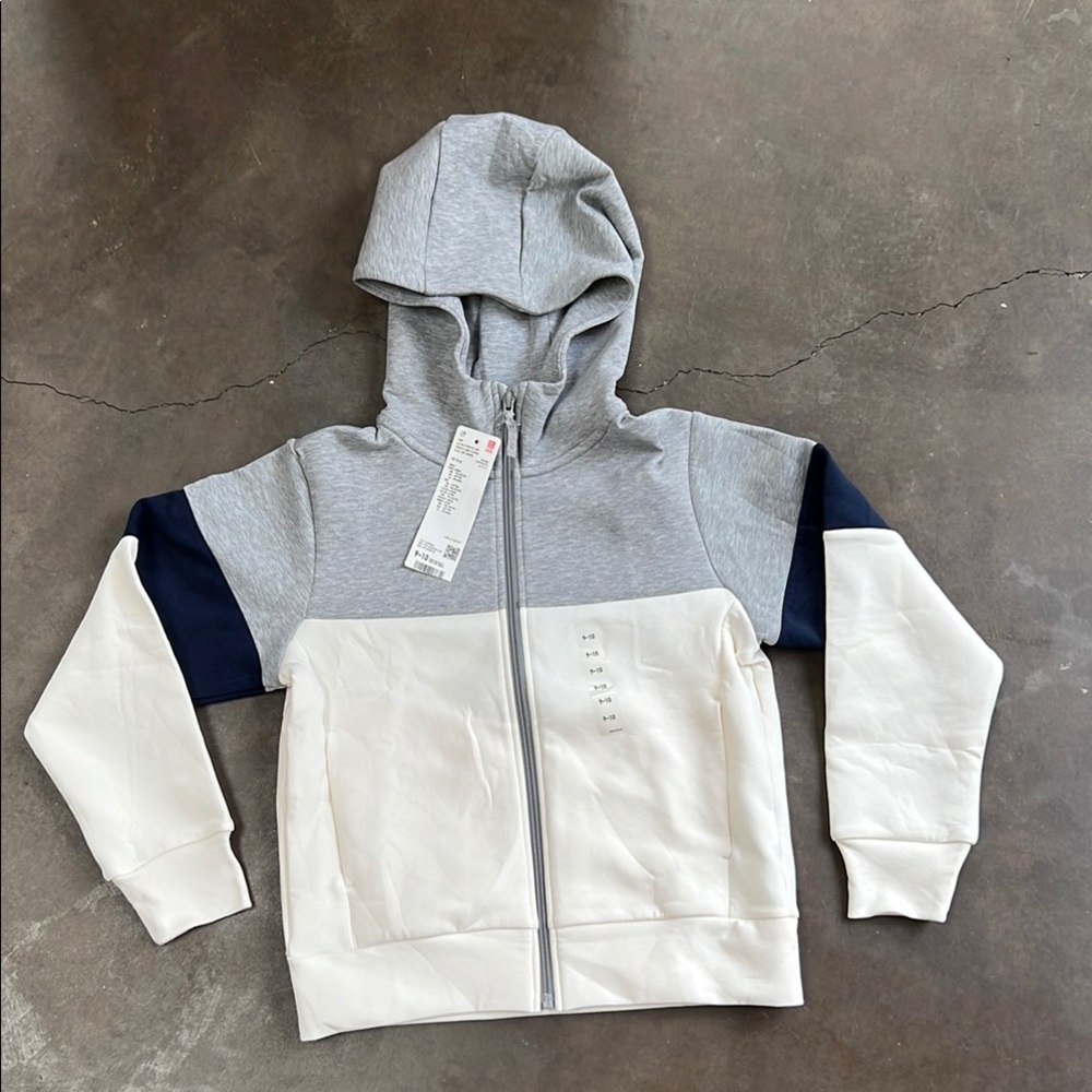 Uniqlo Kids Ultra Stretch Dry Full-Zip Hoodie - Gray - Size 9-10 - NWT